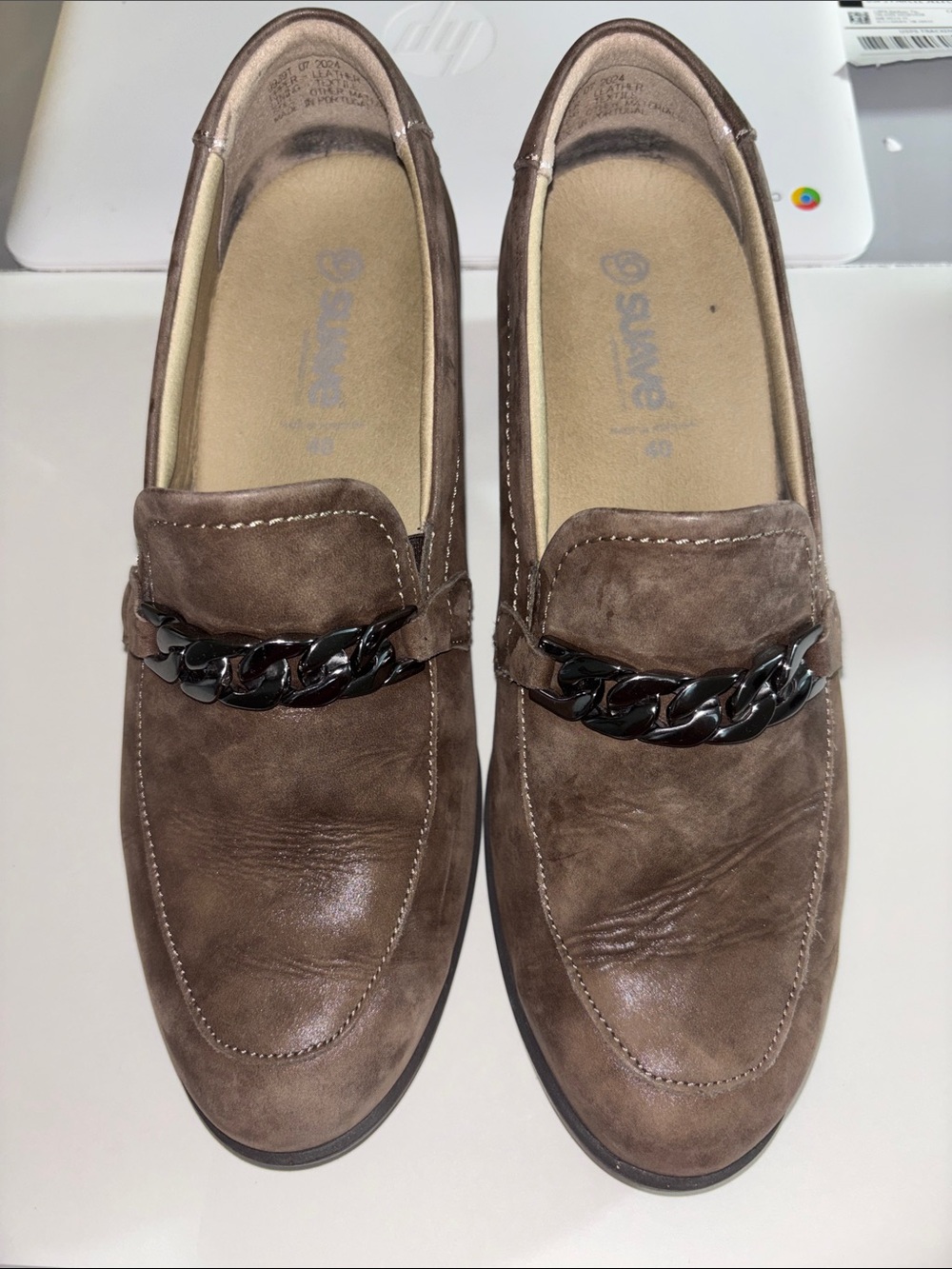 Men's Slip-On Loafers in Brown with Chain Accent